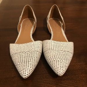 Madewell cute black and white flats!